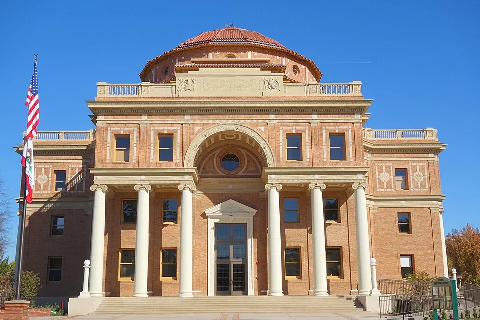 A view of Atascadero, California (photographed 2013)