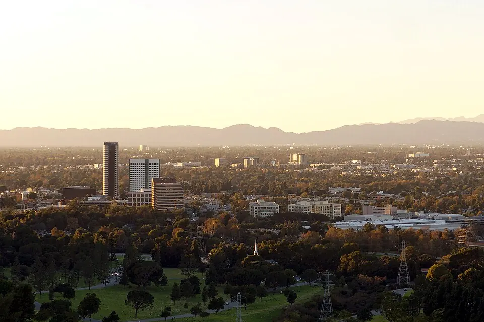 A view of Burbank, California (photographed 2015)