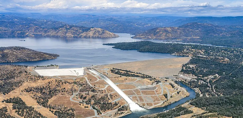 Oroville Dam and Lake Oroville (photographed 2024)