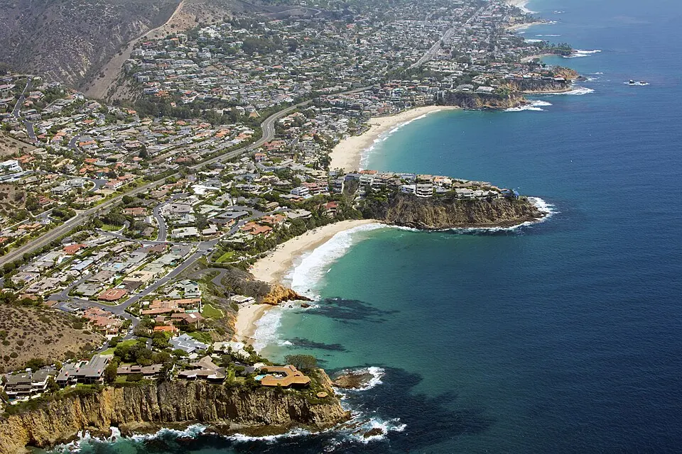 The coast at North Laguna Beach (photographed 2015)