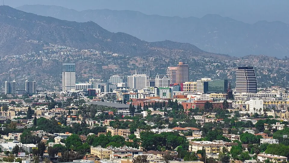 Glendale skyline beneath the mountains