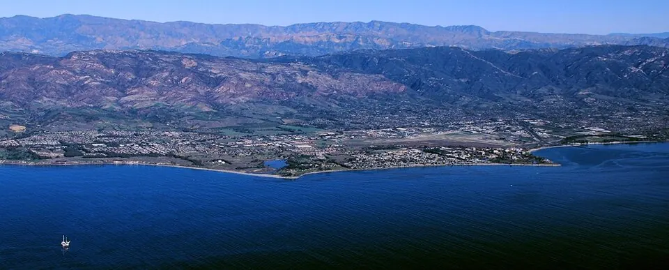 The Goleta area, with the coast and surrounding communities (photographed 2009)