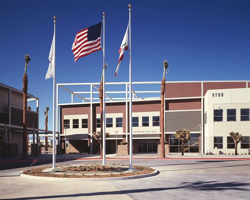 A view of Hesperia, California (photographed 2015)