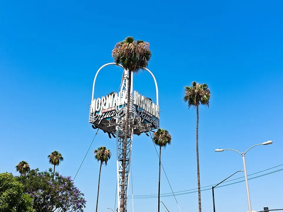 A view of Norwalk, California