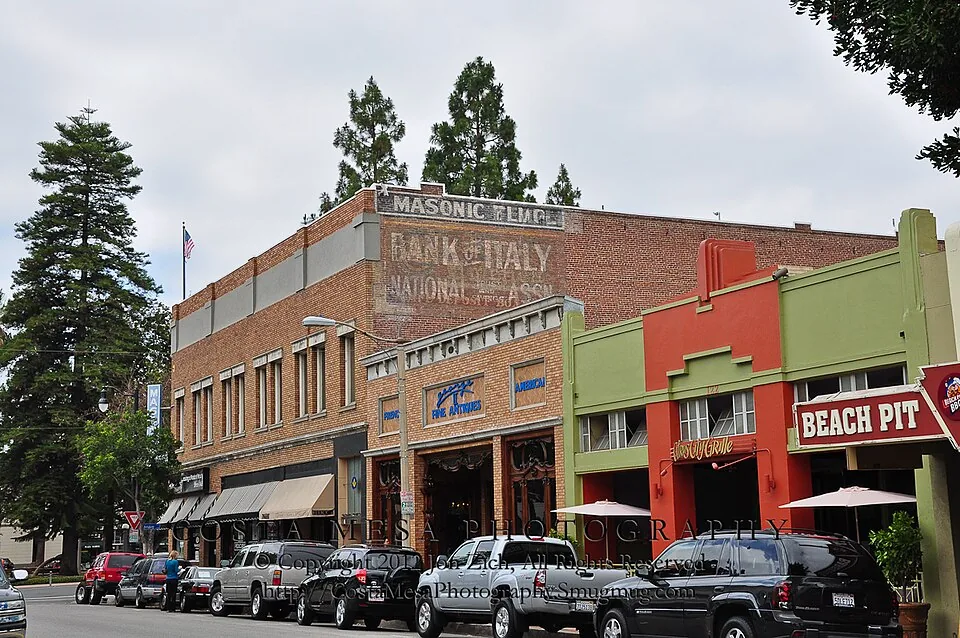 Historic storefronts near Orange Plaza