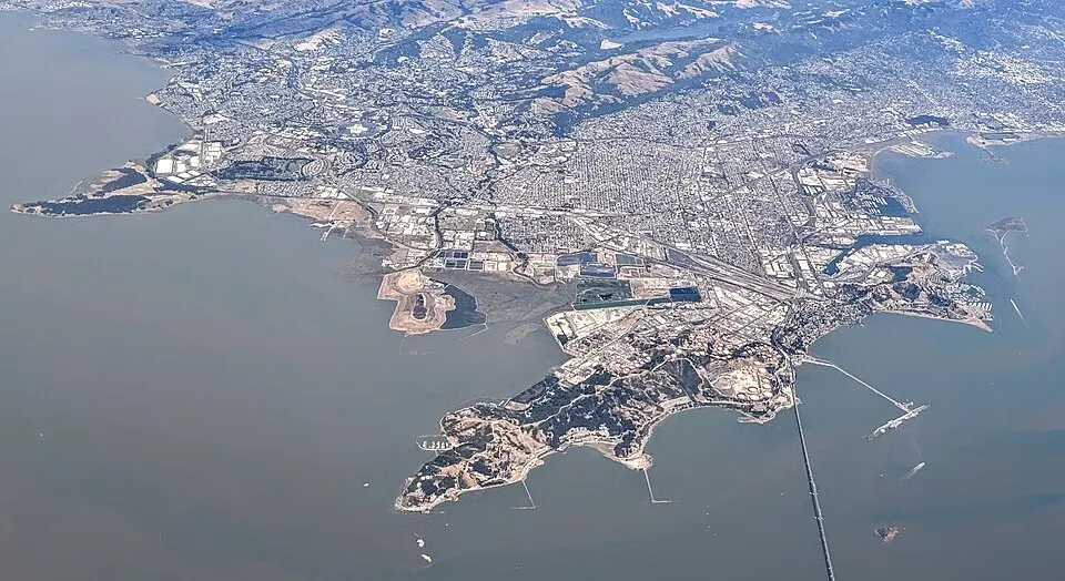 A view of Richmond, California (photographed 2019)